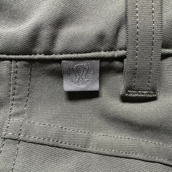 Lululemon ABC Pant Slim Warpstreme Grey Sage Men's Size 30 x 29 EUC - Picture 5 of 9